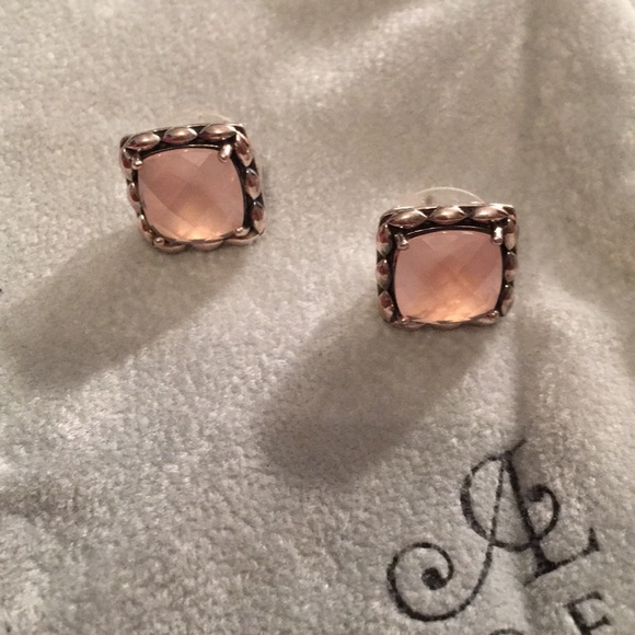 John Hardy by Angela Rose Quartz Post Earrings - Picture 2 of 4